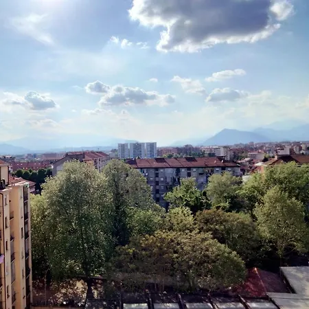 Huit * Torino